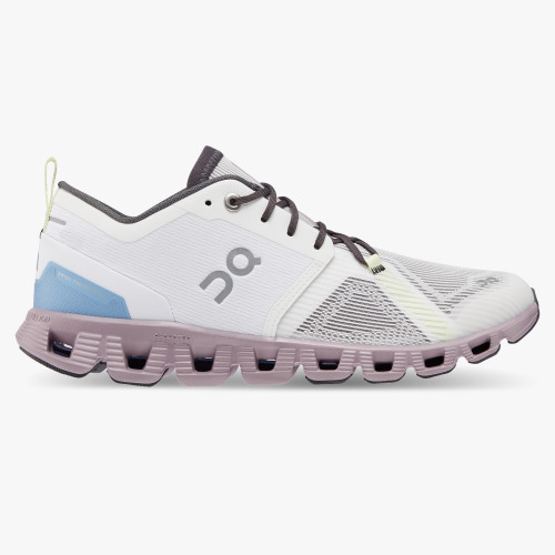 On Running | For Women Cloud X 3 Shift-White | Heron